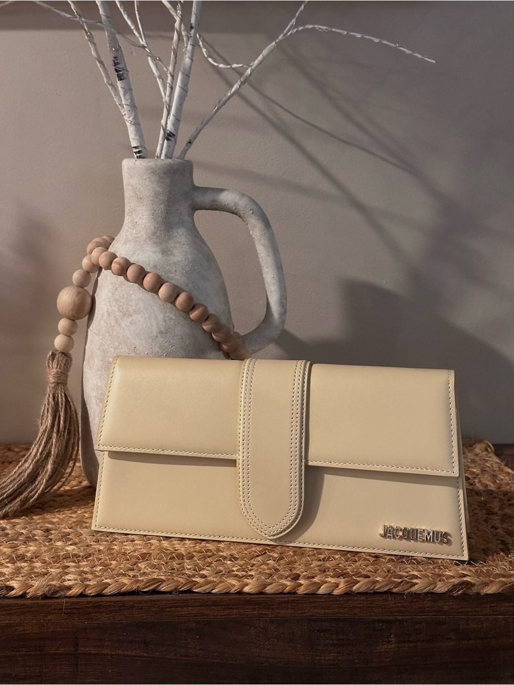 Jacquemus Le Bambino Bag – Beige - Front Clutch